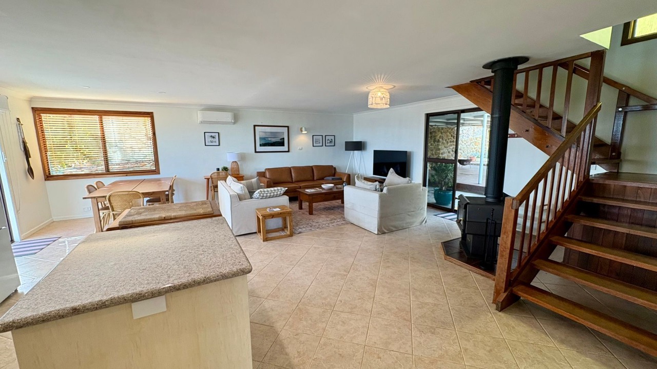 Photo of Livingroom in Peppermint Grove Beach