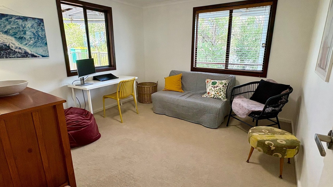 Photo of Livingroom in Peppermint Grove Beach