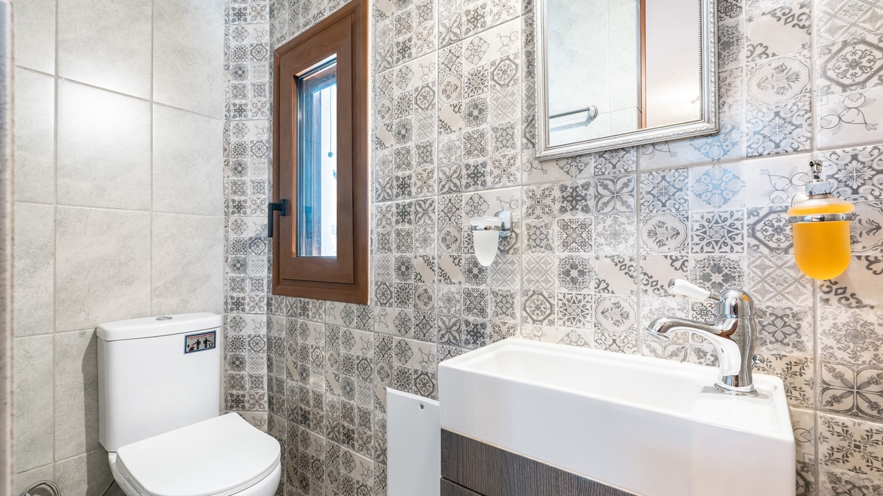 Photo of Bathroom in Kallithea