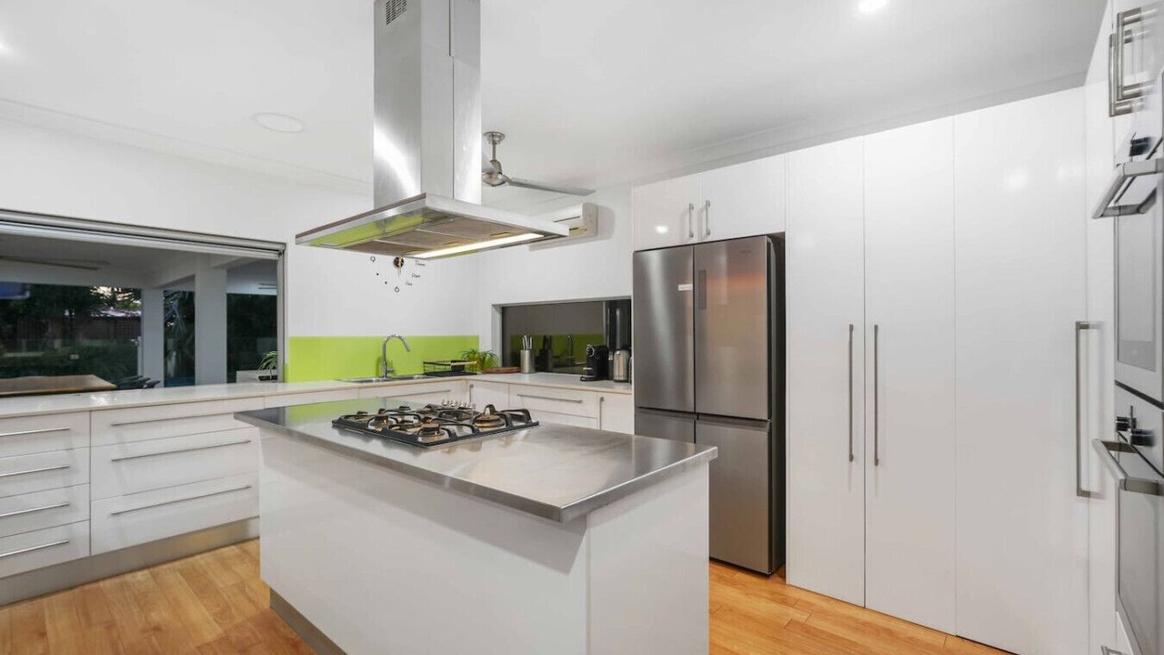 Photo of Kitchen in Trinity Beach