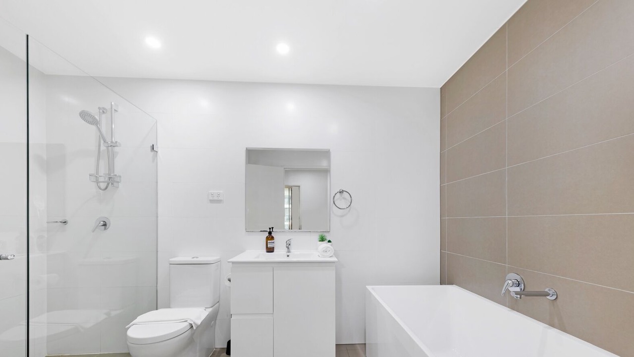 Photo of Bathroom in Mascot