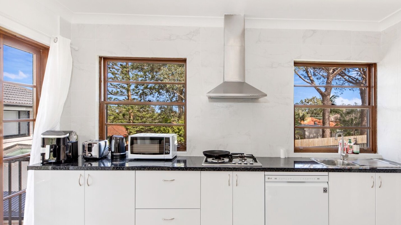 Photo of Kitchen in Thornleigh