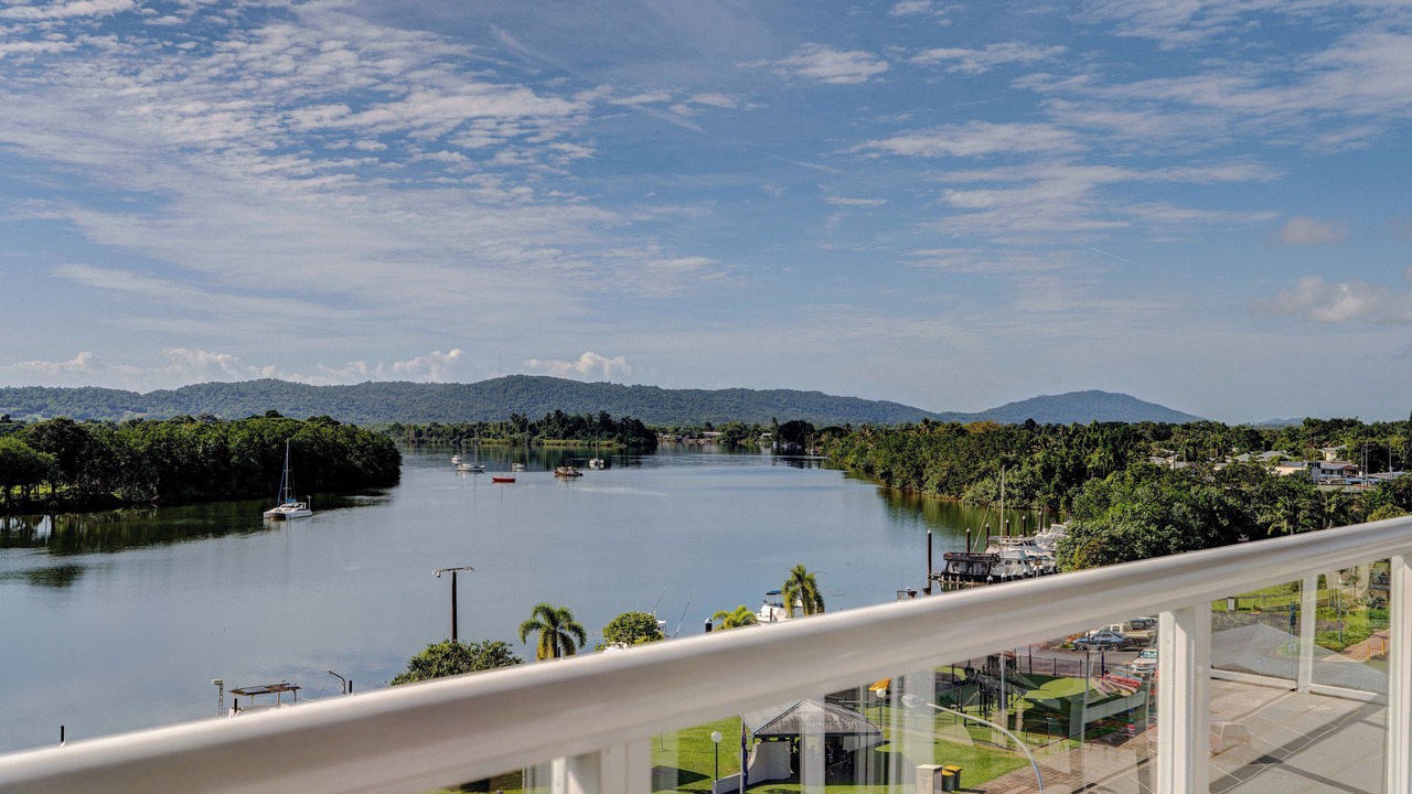 Photo of Outdoor in Innisfail