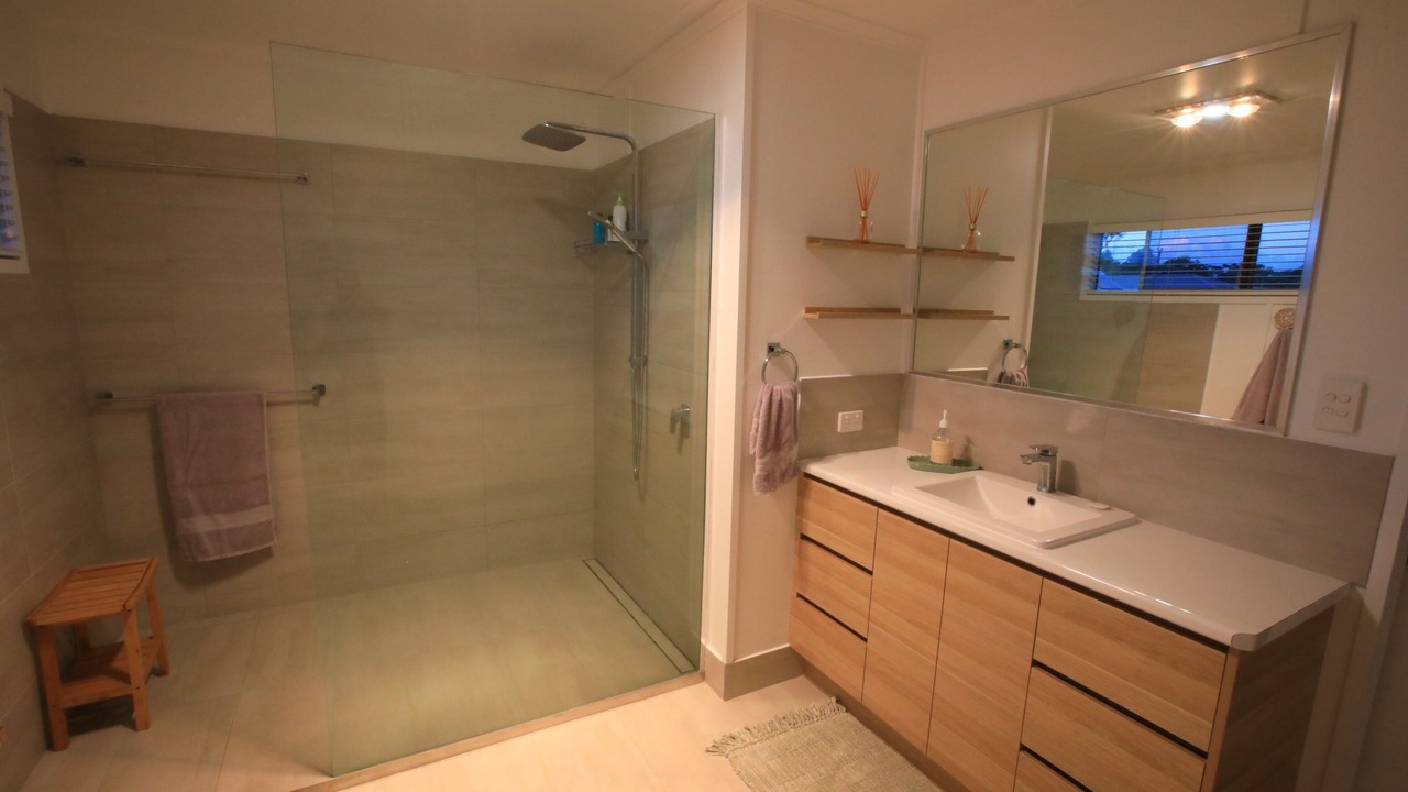 Photo of Bathroom in Svensson Heights