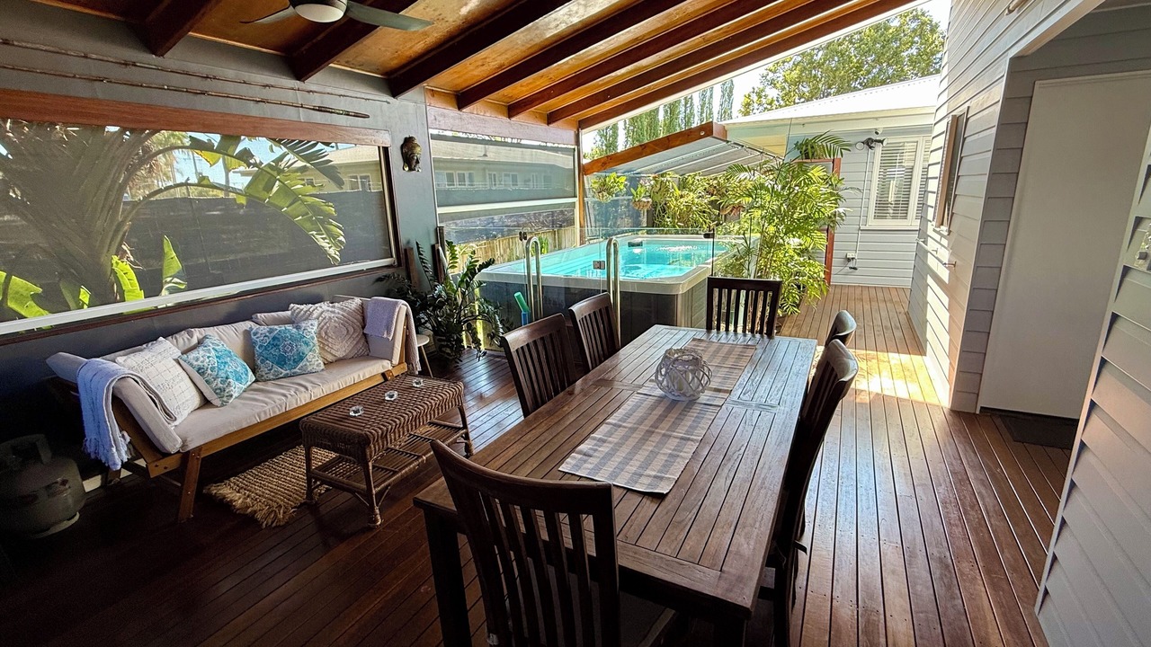 Photo of Outdoor in Svensson Heights