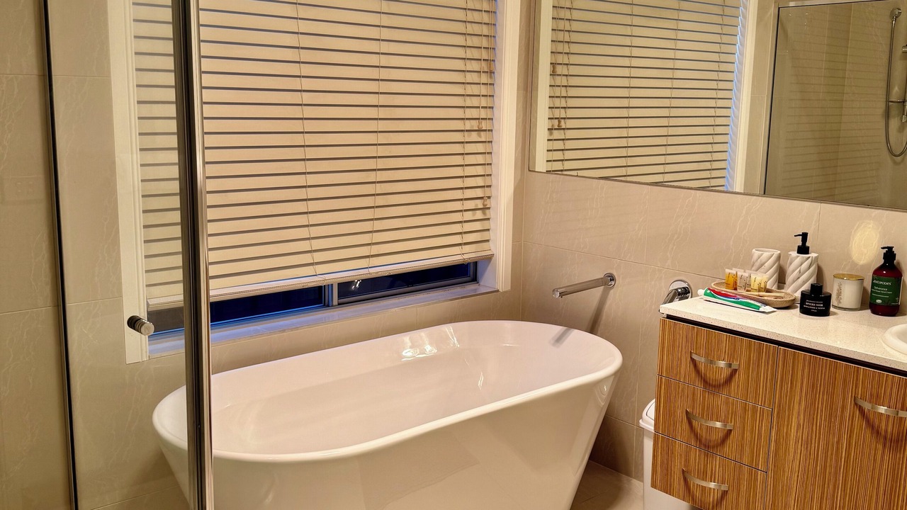 Photo of Bathroom in Craigieburn