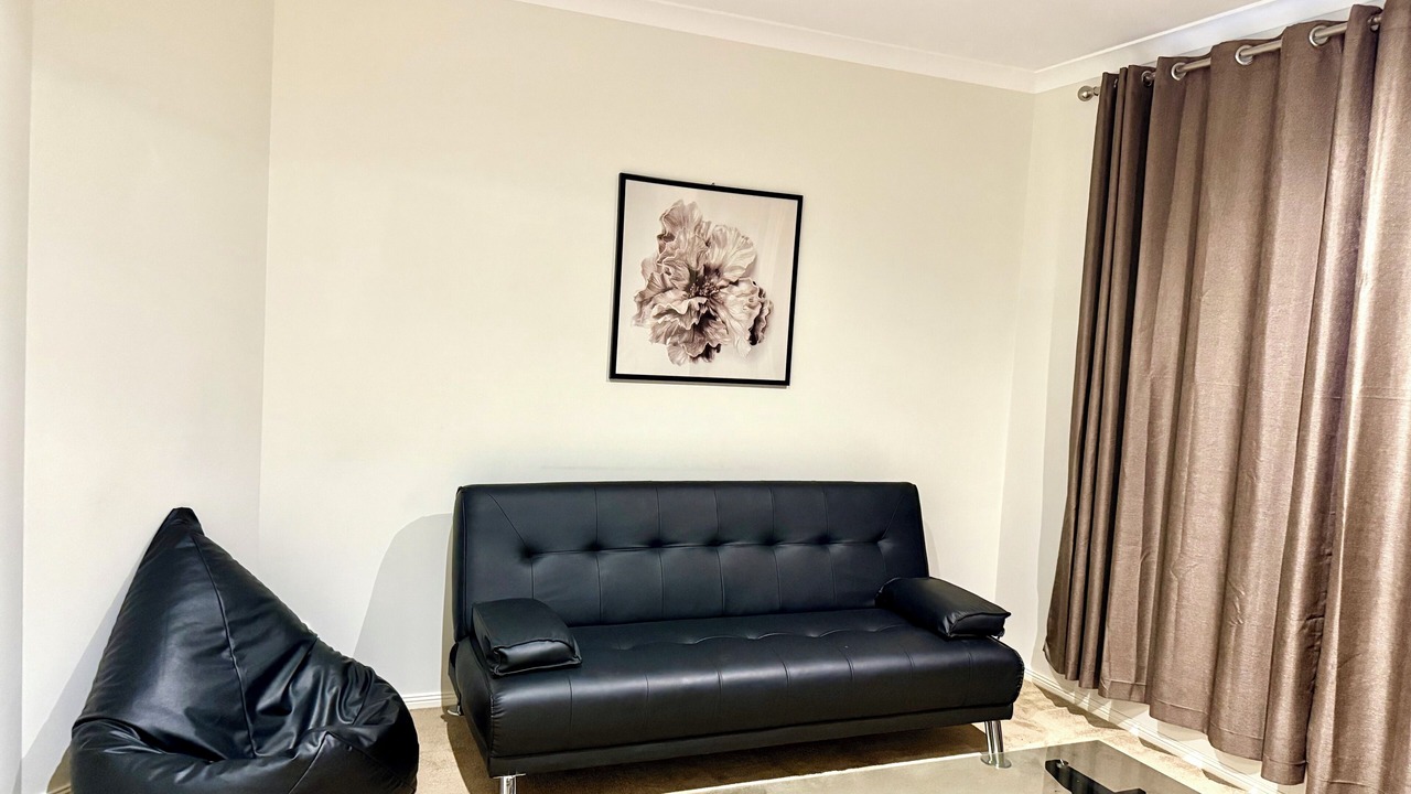 Photo of Livingroom in Craigieburn