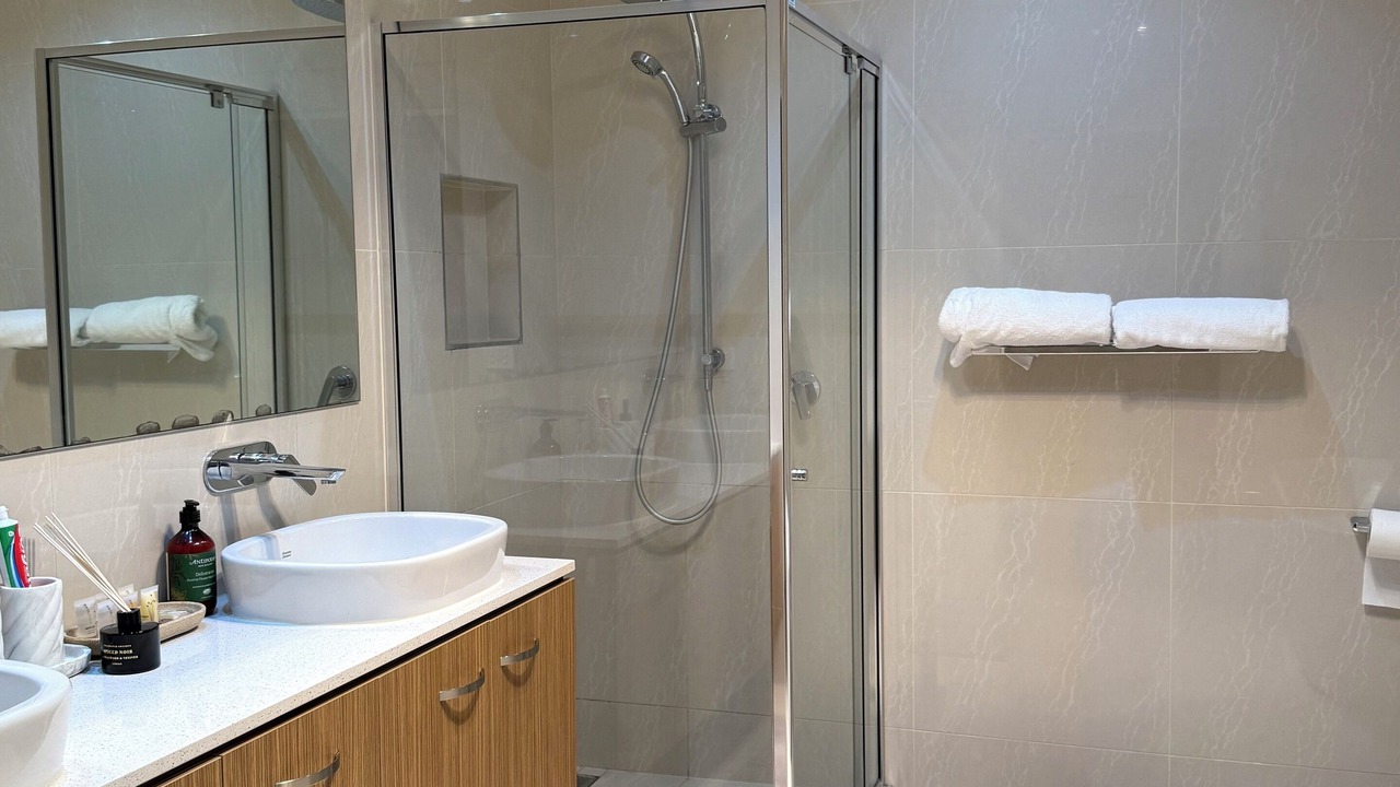 Photo of Bathroom in Craigieburn