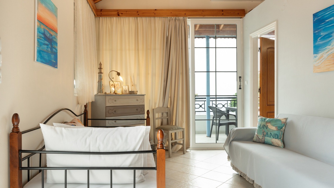 Photo of Livingroom in Panormos