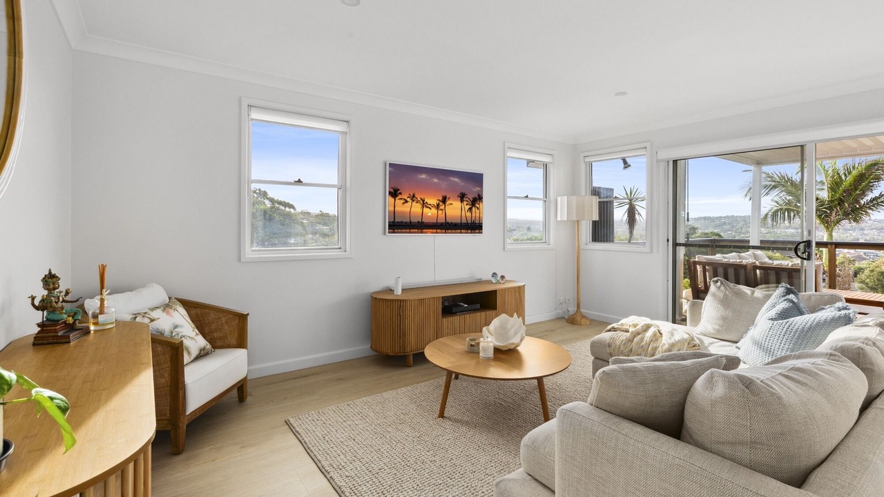 Photo of Livingroom in Dee Why