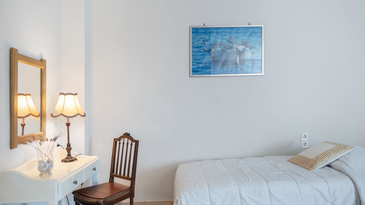 Photo of Bedroom in Mirties