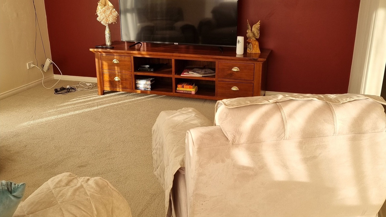 Photo of Livingroom in Upper Wakefield