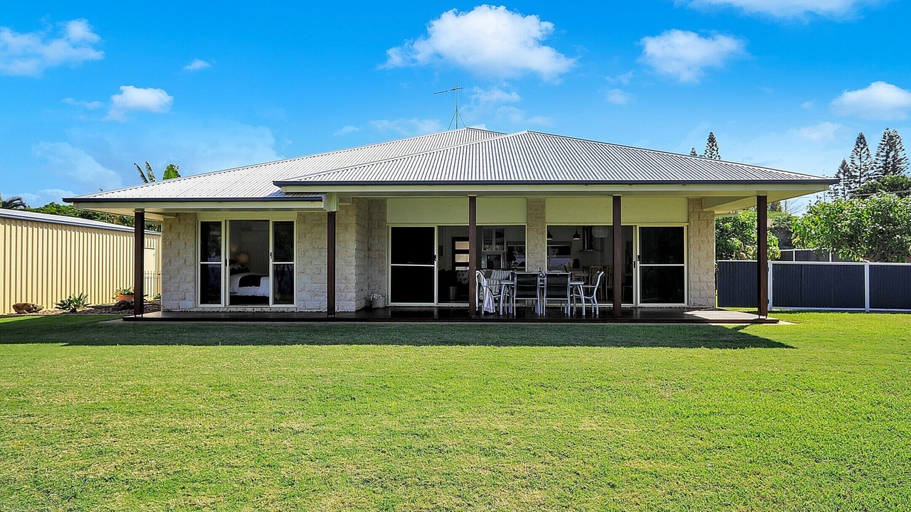 Photo of Outdoor in Elliott Heads