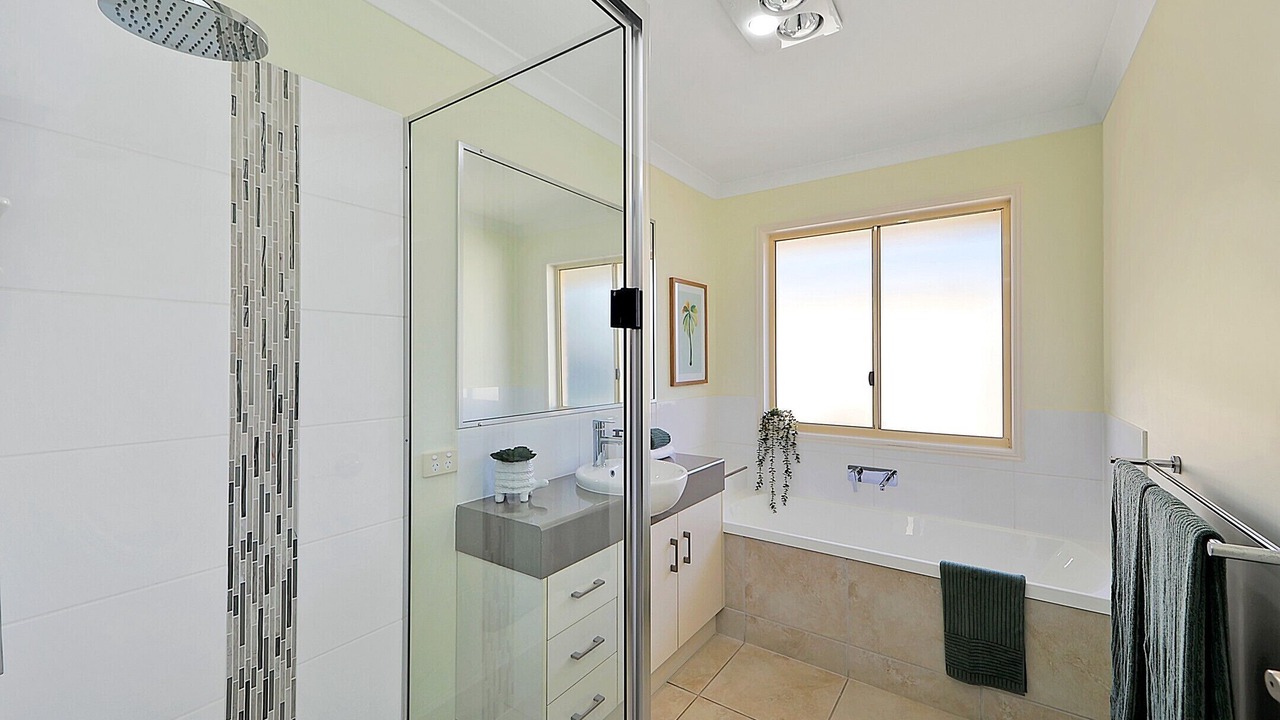 Photo of Bathroom in Elliott Heads