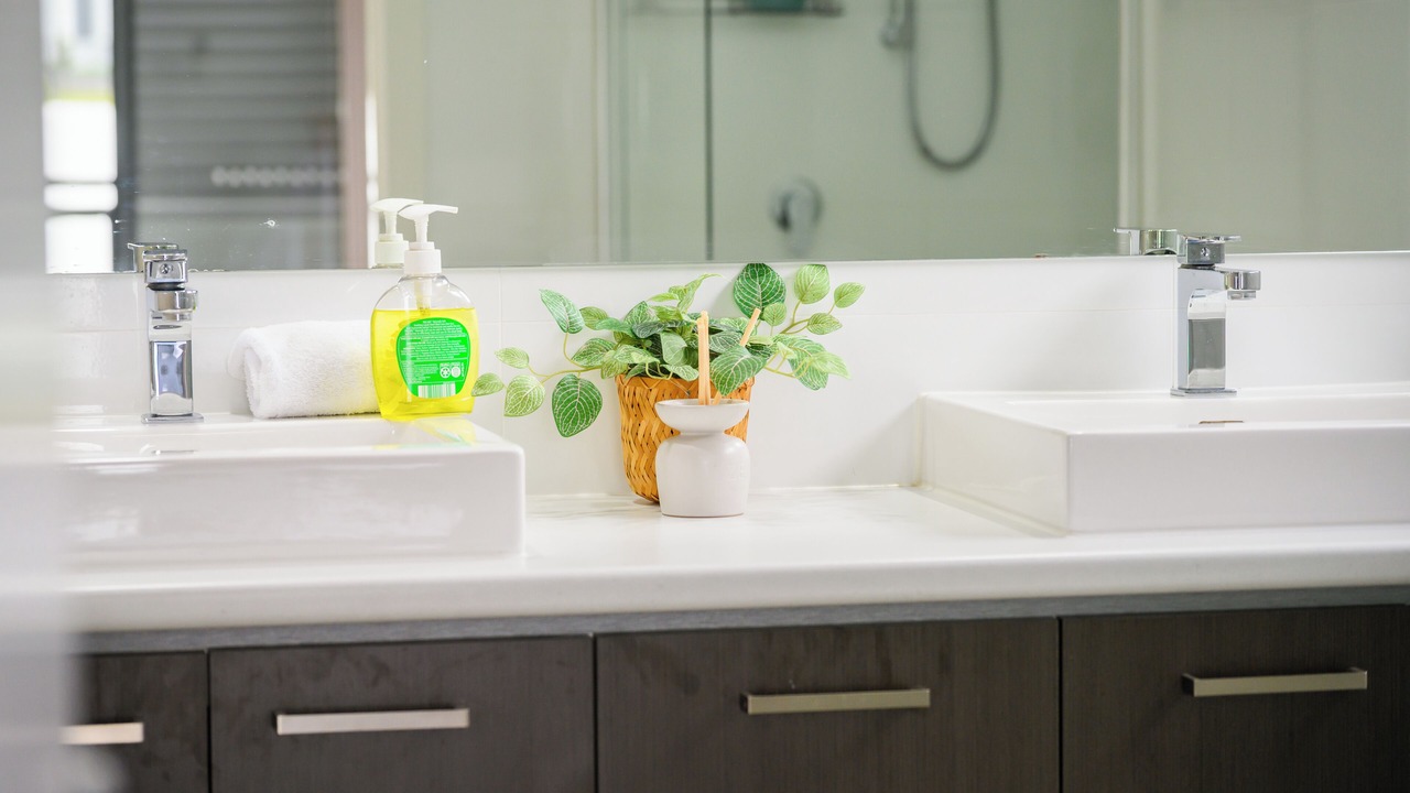 Photo of Bathroom in Austral