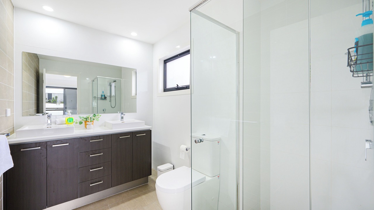 Photo of Bathroom in Austral
