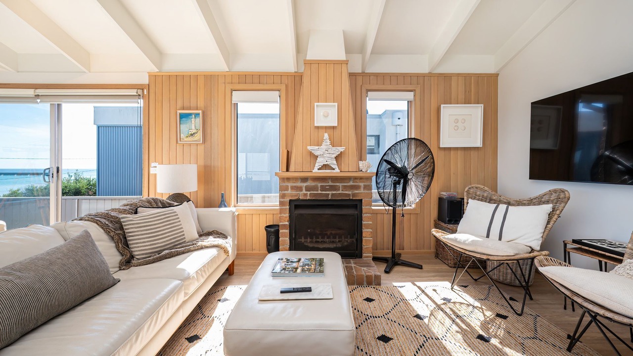 Photo of Livingroom in Bonbeach