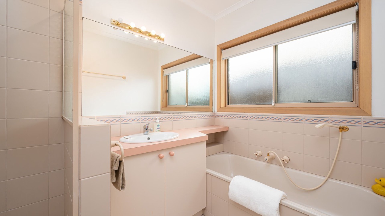 Photo of Bathroom in Bonbeach