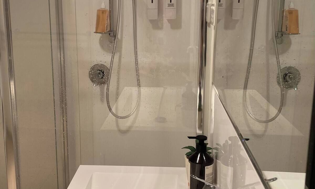 Photo of Bathroom in Newnham