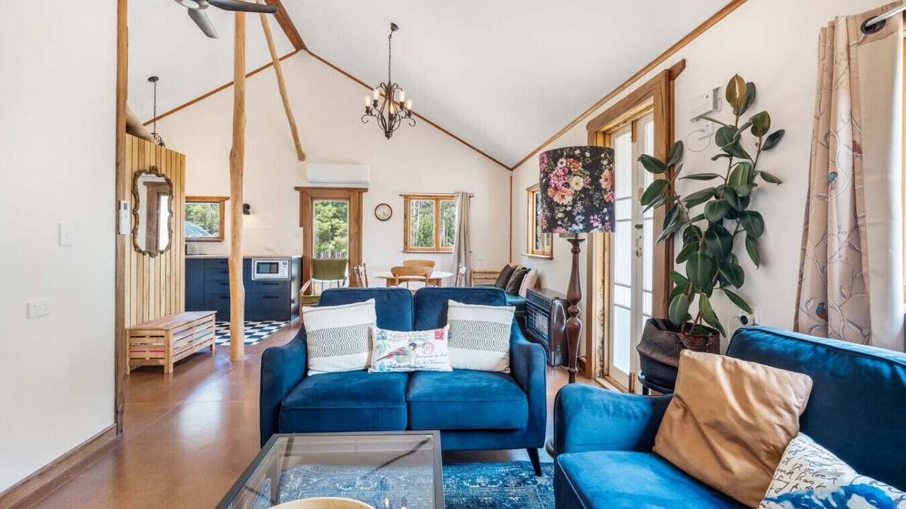Photo of Livingroom in Deep Bay
