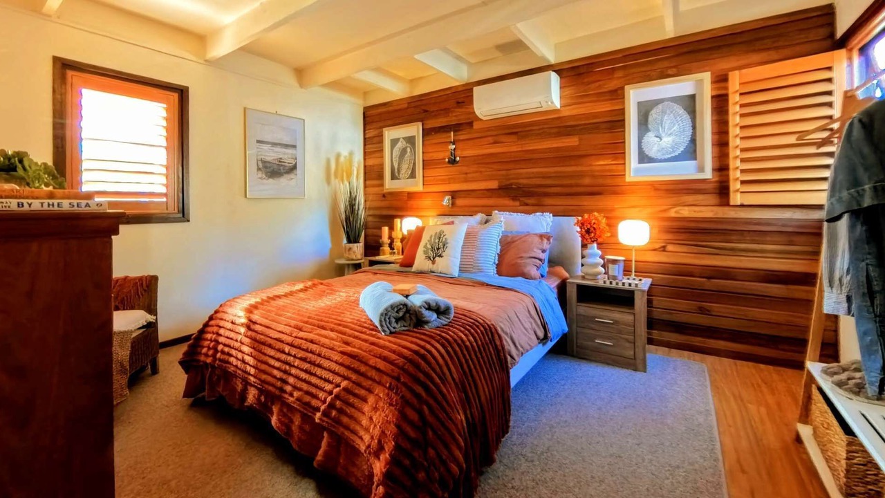 Photo of Bedroom in Garden Island Creek