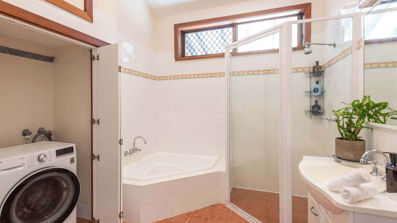 Photo of Bathroom in Angourie