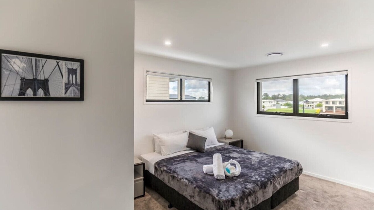 Photo of Bedroom in Helensvale