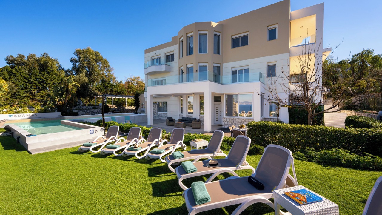 Photo of Outdoor in Ixia