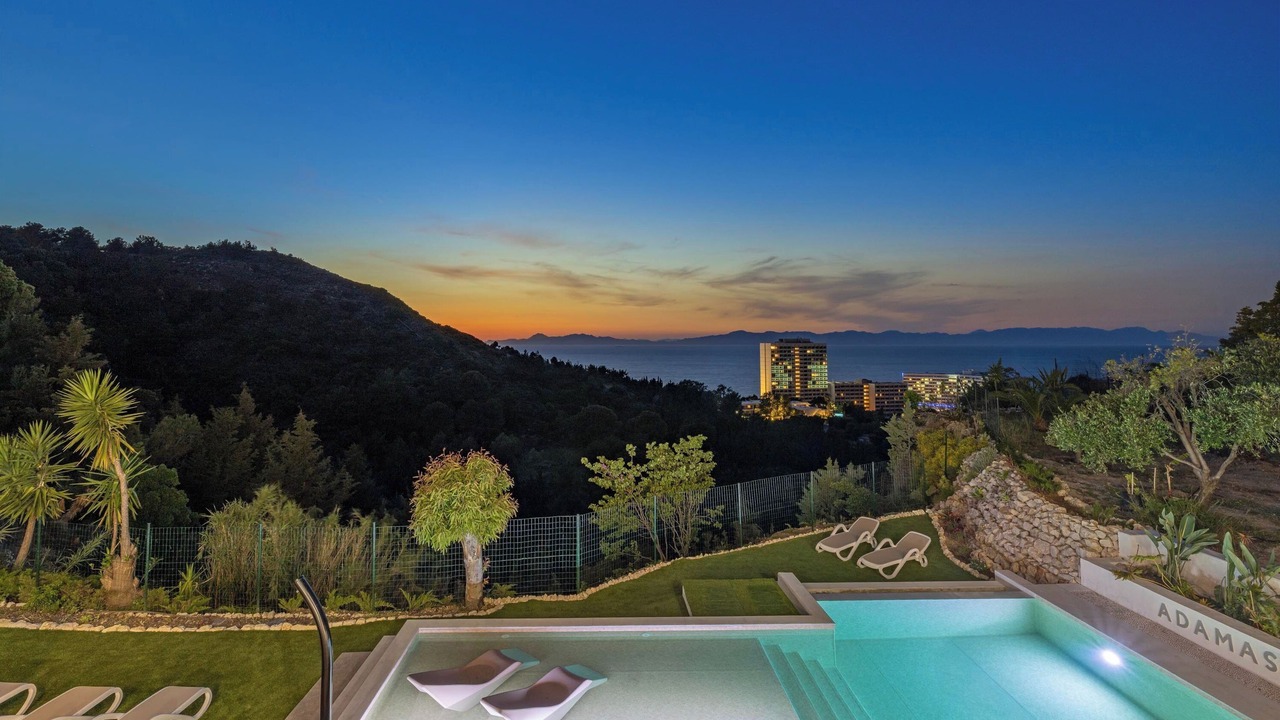 Photo of Outdoor in Ixia