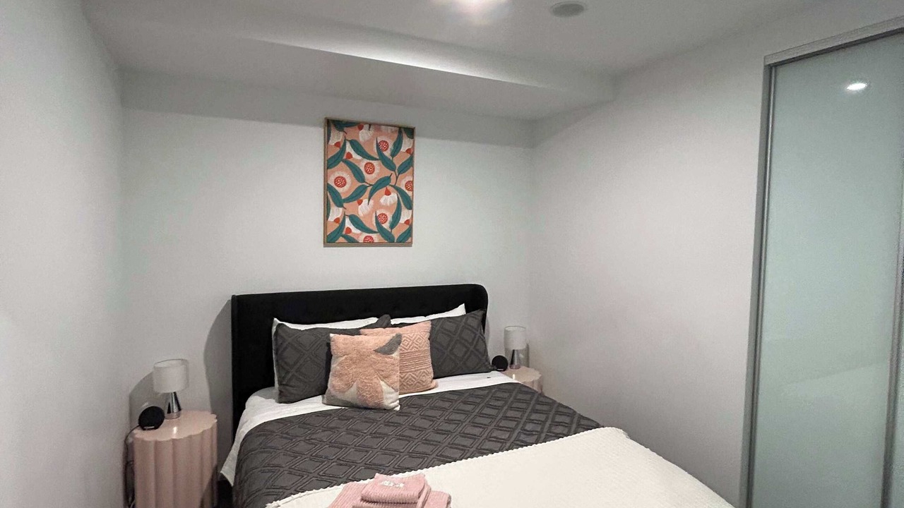 Photo of Bedroom in Reid