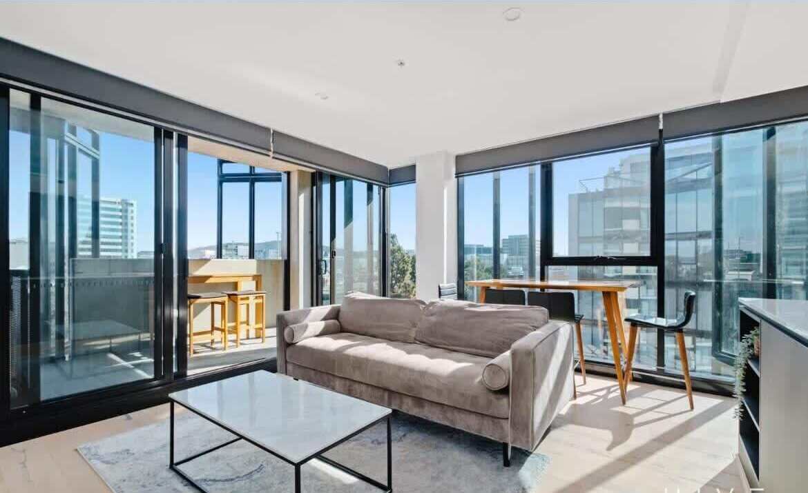 Photo of Livingroom in Reid