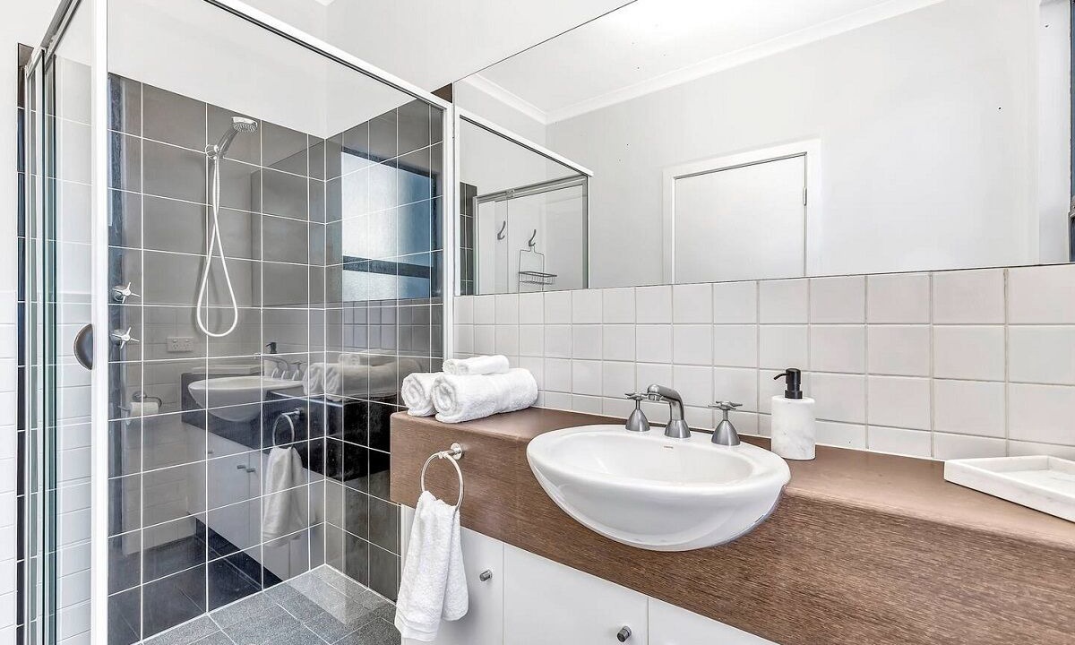 Photo of Bathroom in Hackney