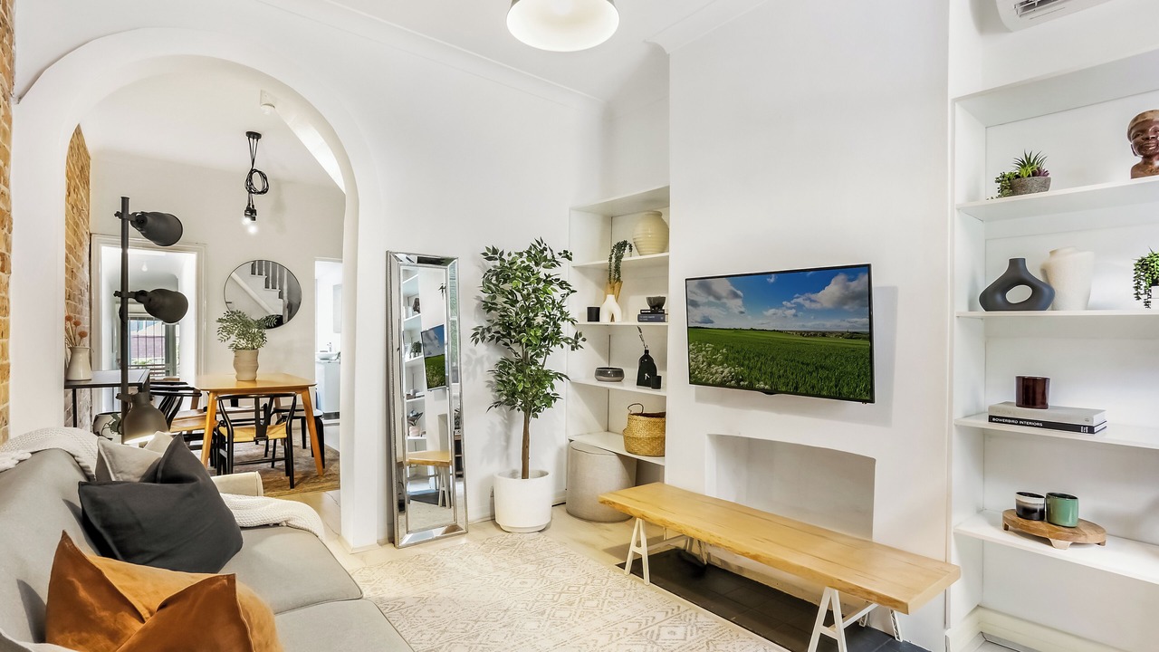 Photo of Livingroom in Haymarket