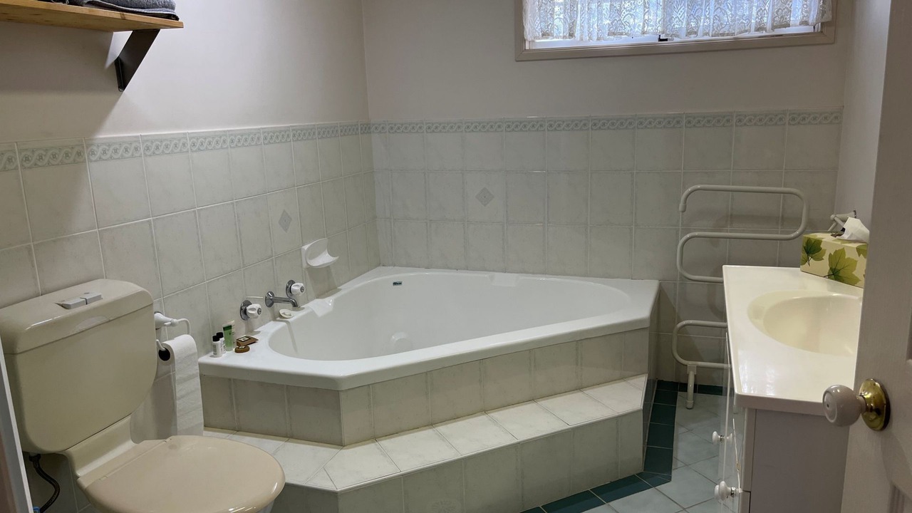 Photo of Bathroom in Shellharbour