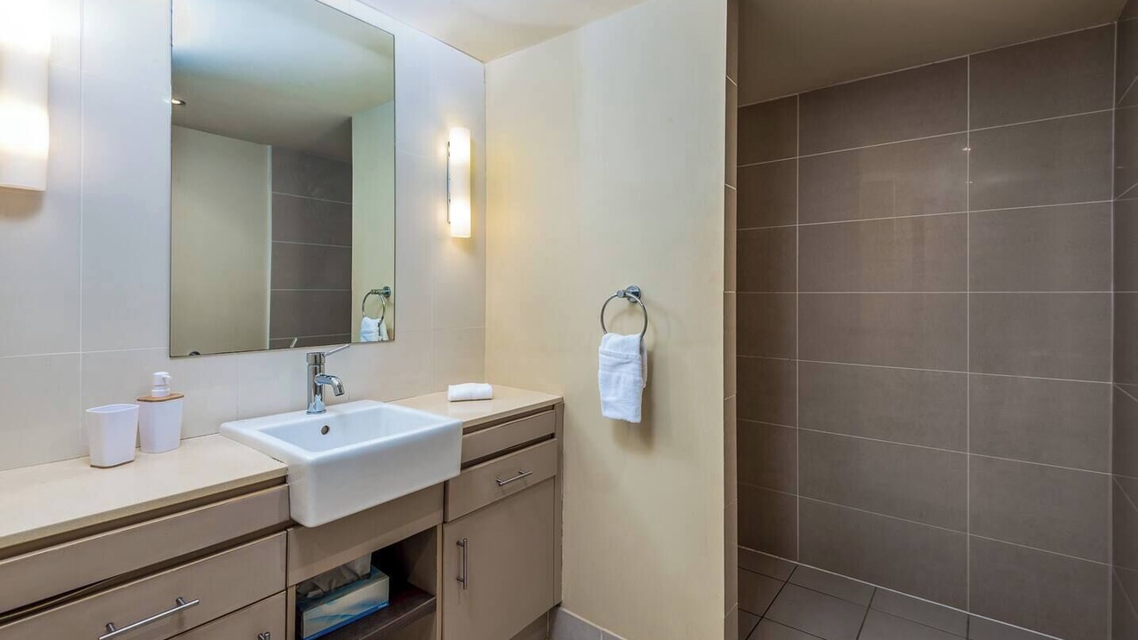 Photo of Bathroom in Westcourt
