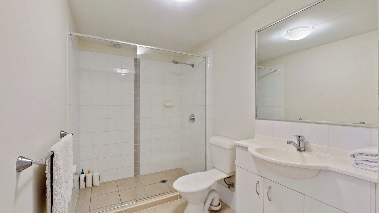 Photo of Bathroom in North Lakes