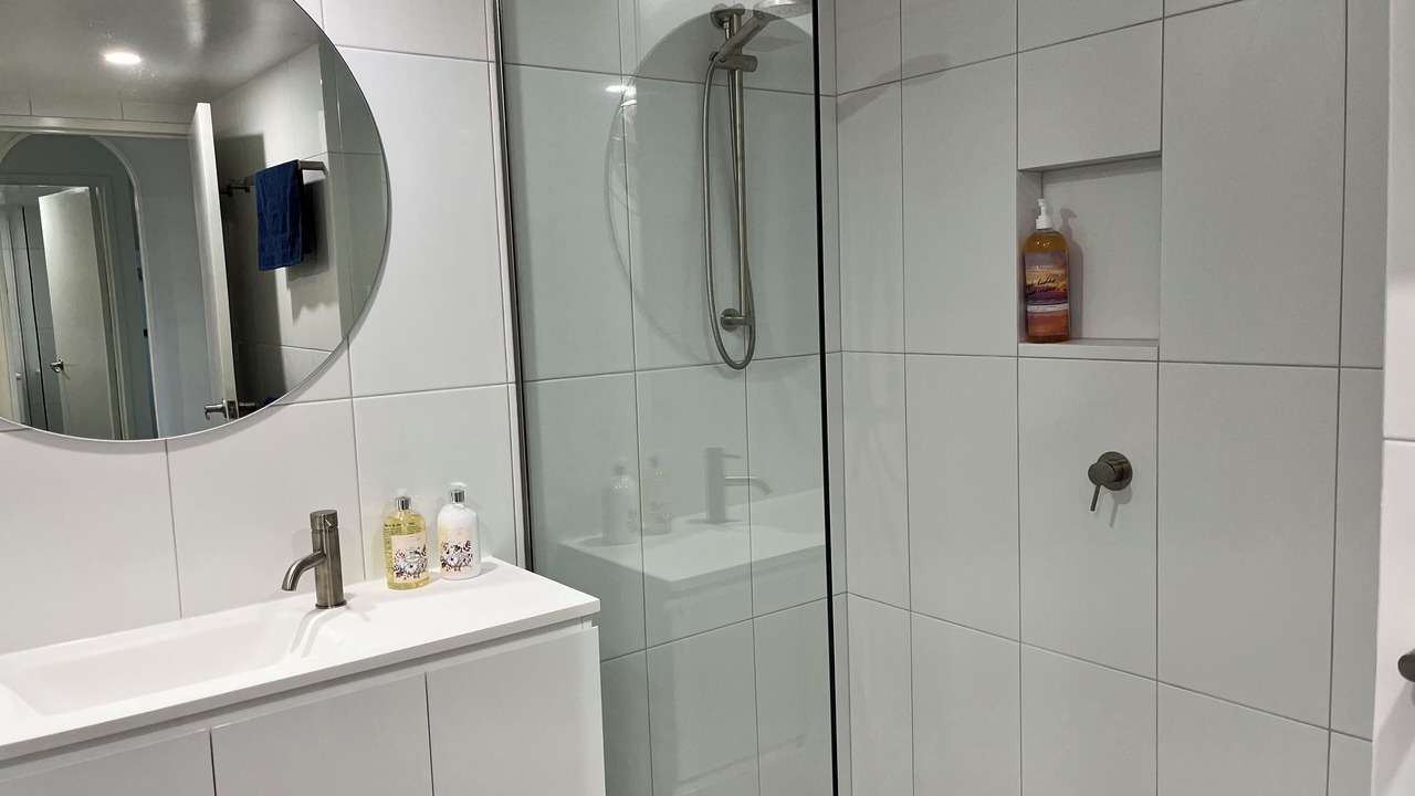 Photo of Bathroom in Mooroobool