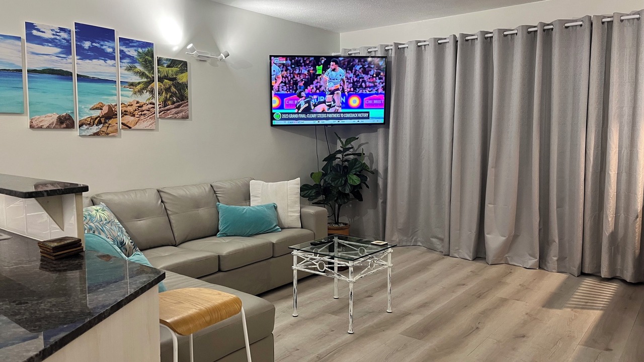 Photo of Livingroom in Mooroobool