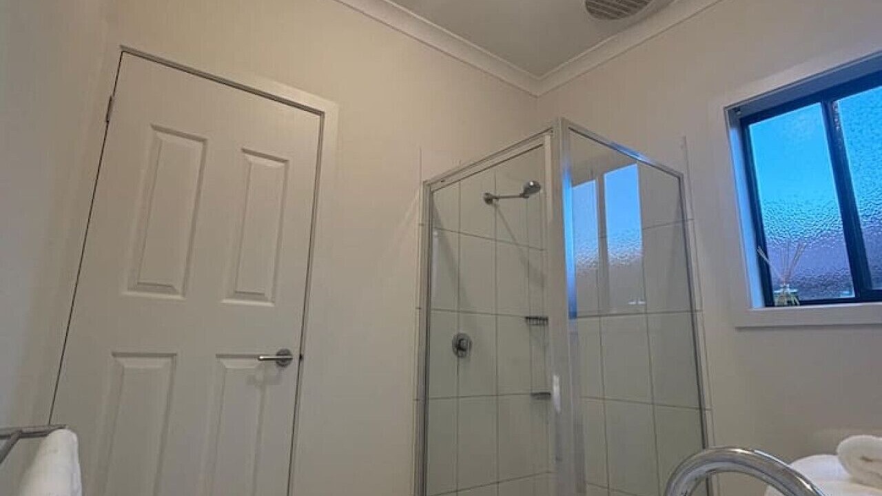 Photo of Bathroom in Doreen