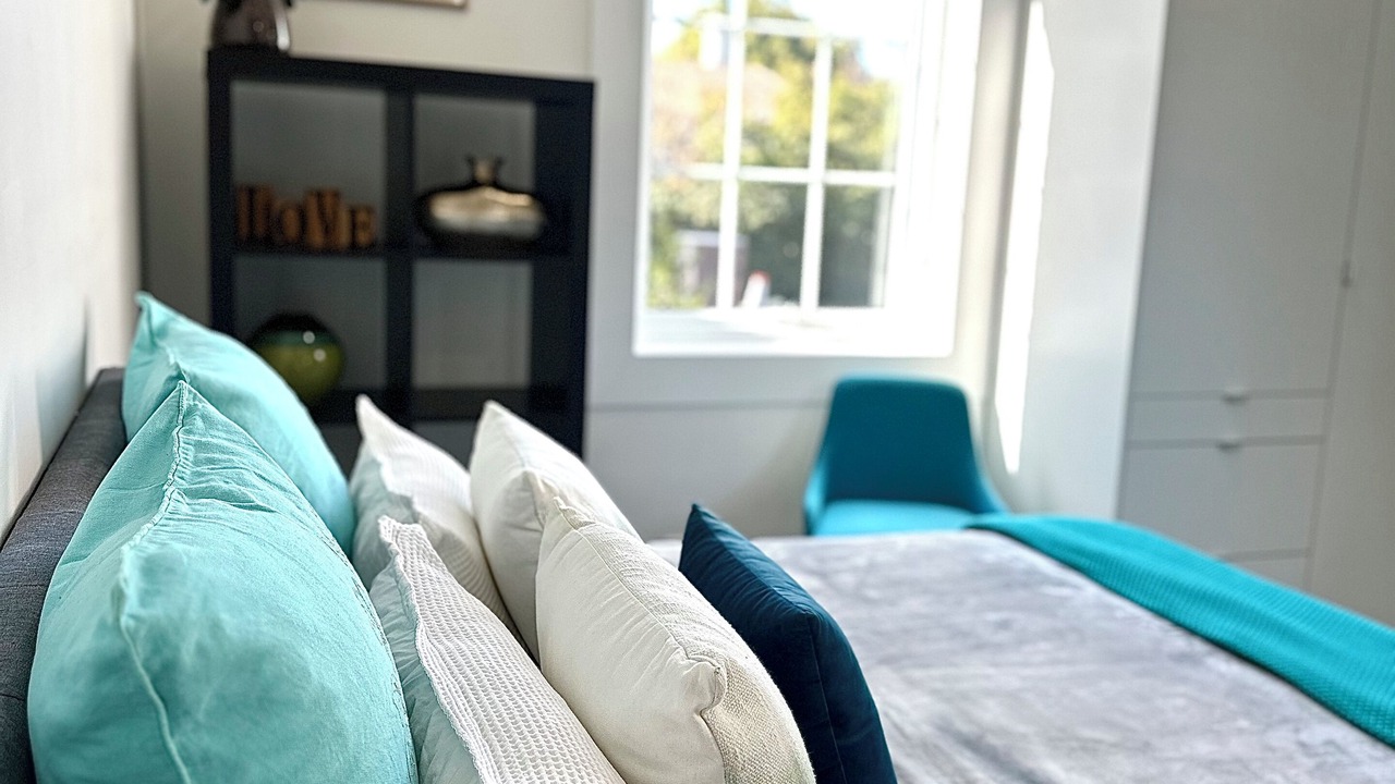 Photo of Bedroom in Kew