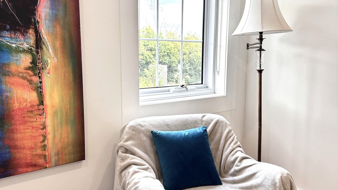 Photo of Livingroom in Kew