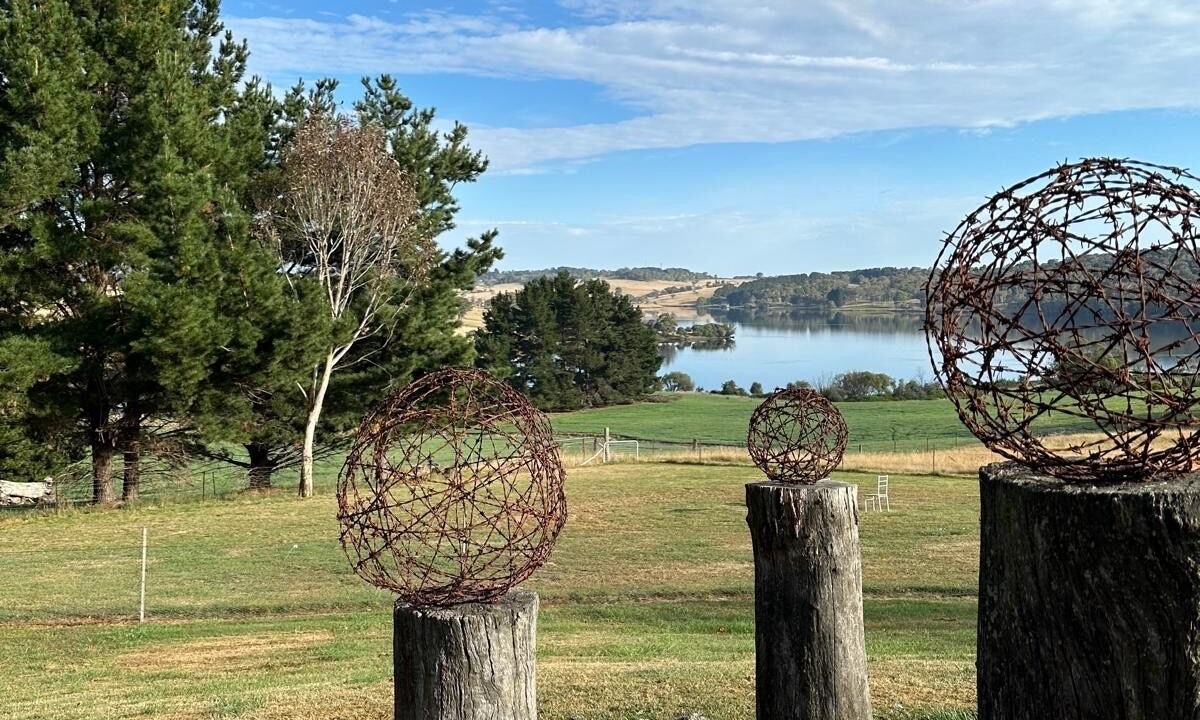 Photo of Others in Oberon