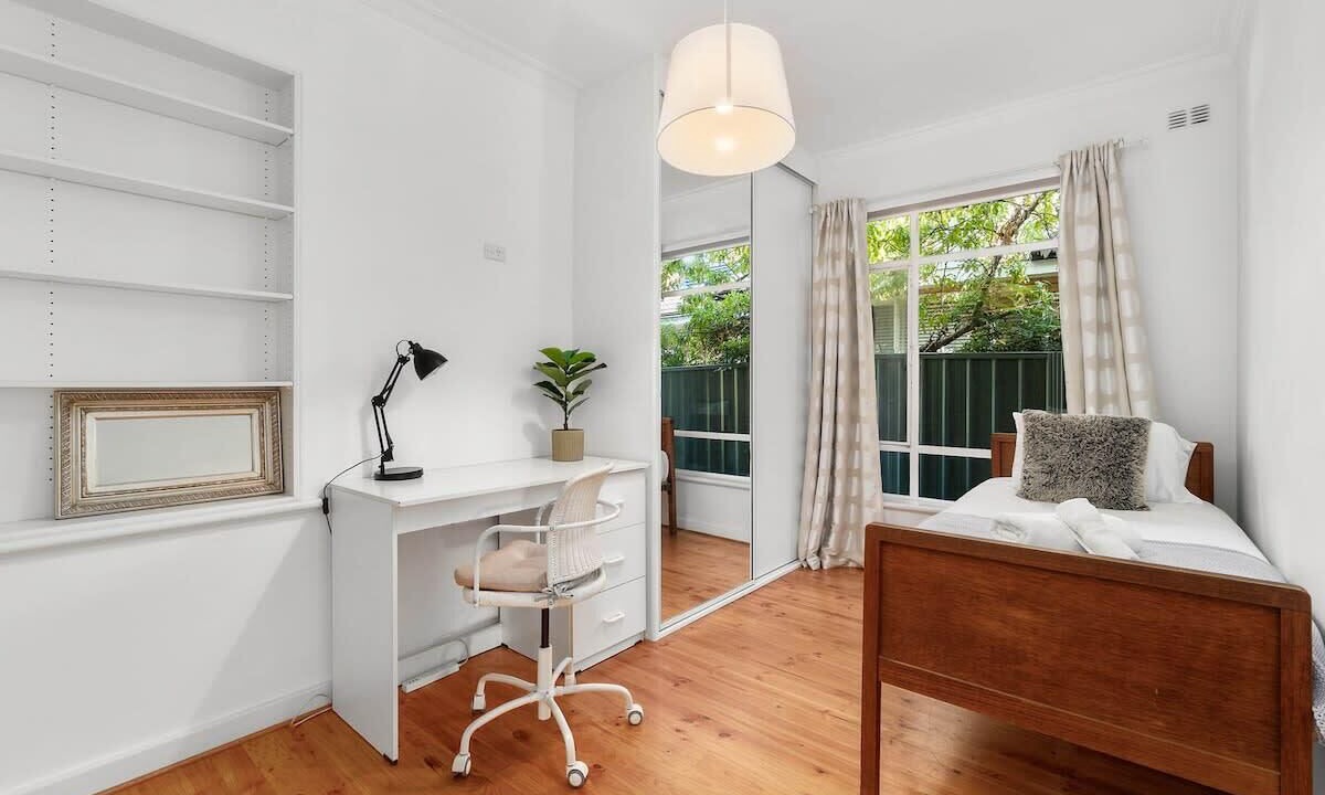Photo of Bedroom in Linden Park