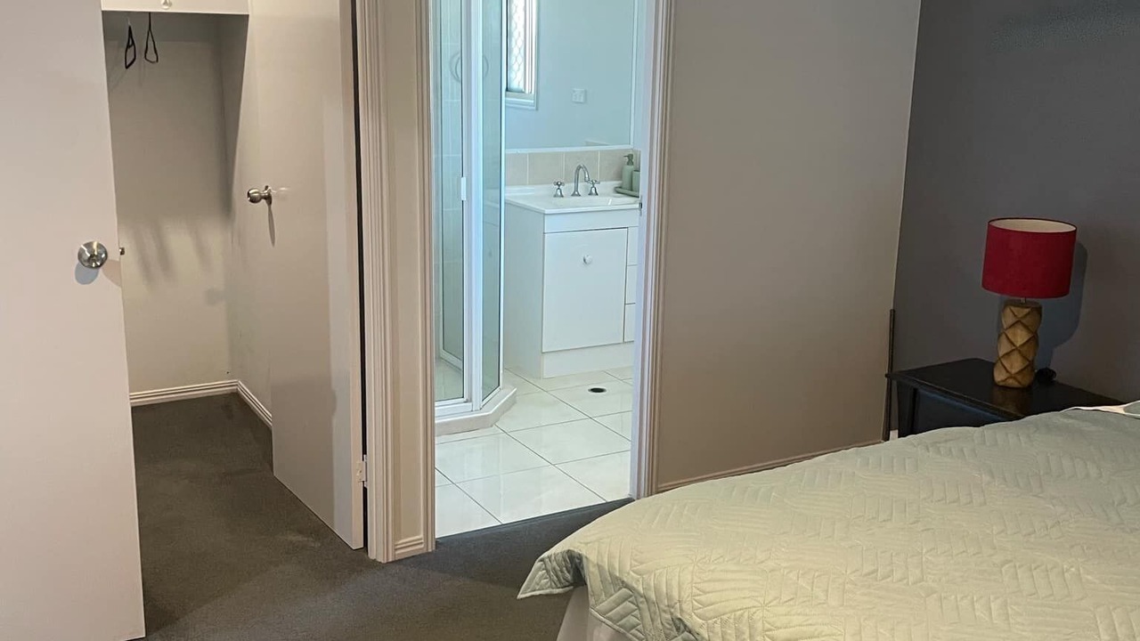 Photo of Bedroom in Point Vernon