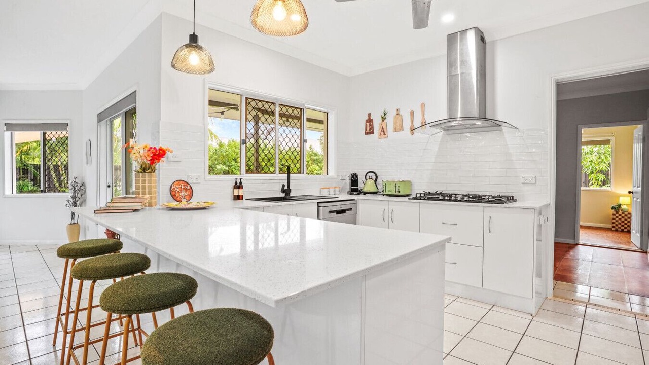 Photo of Kitchen in Kewarra Beach