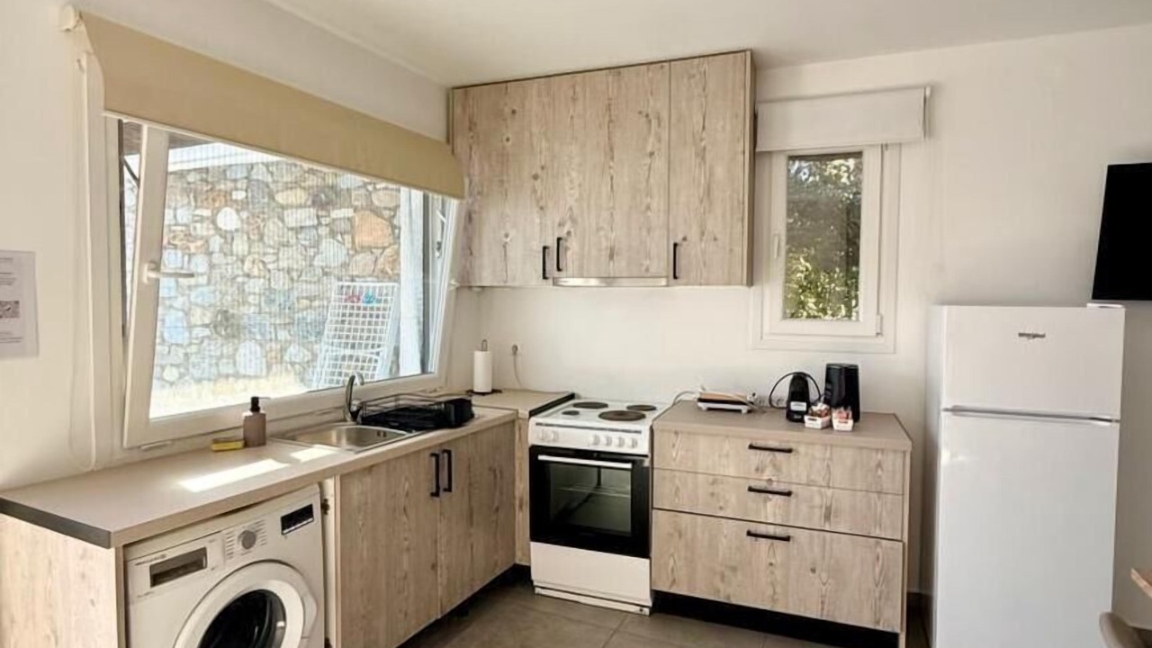 Photo of Kitchen in Platis Gialos