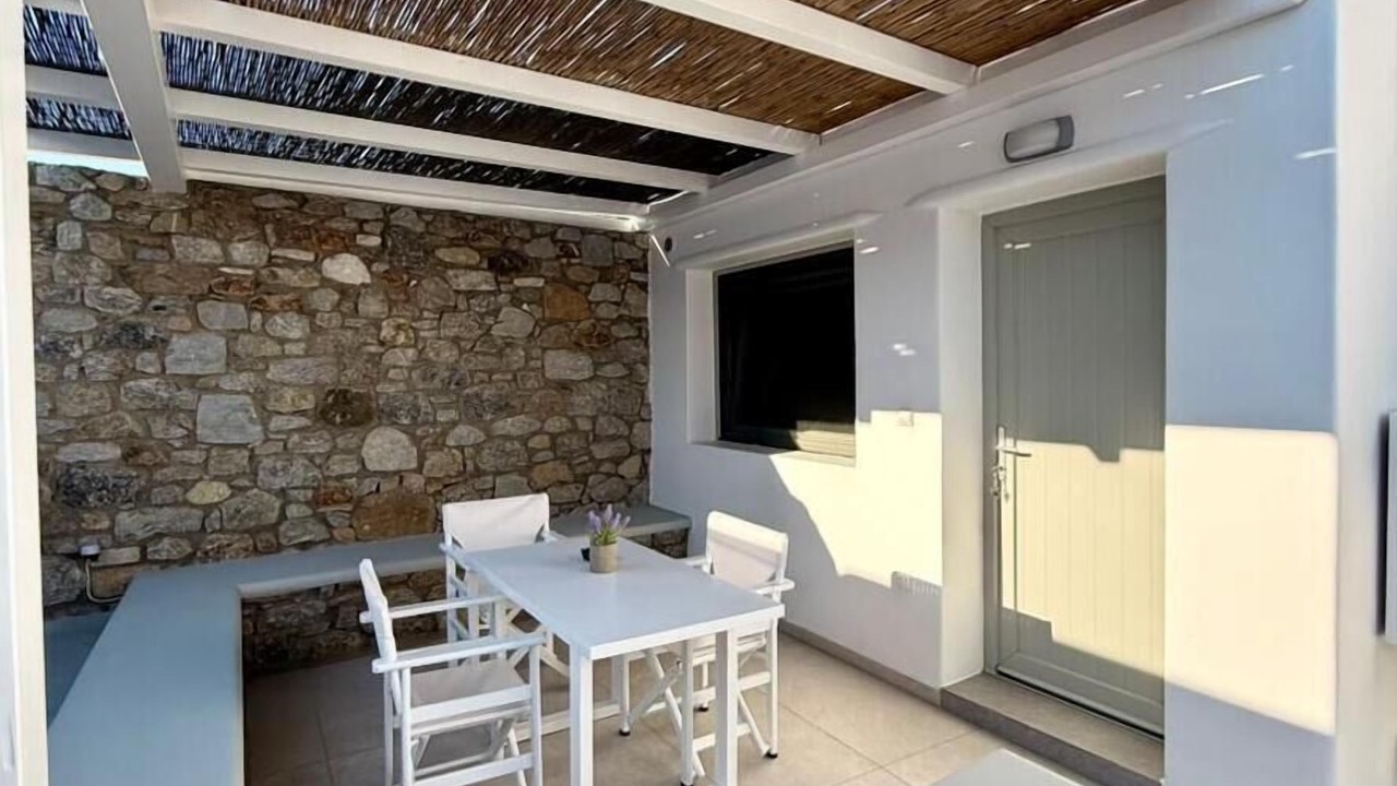 Photo of Patio Balcony in Platis Gialos