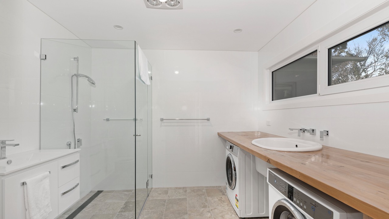 Photo of Bathroom in Blue Mountains City Council