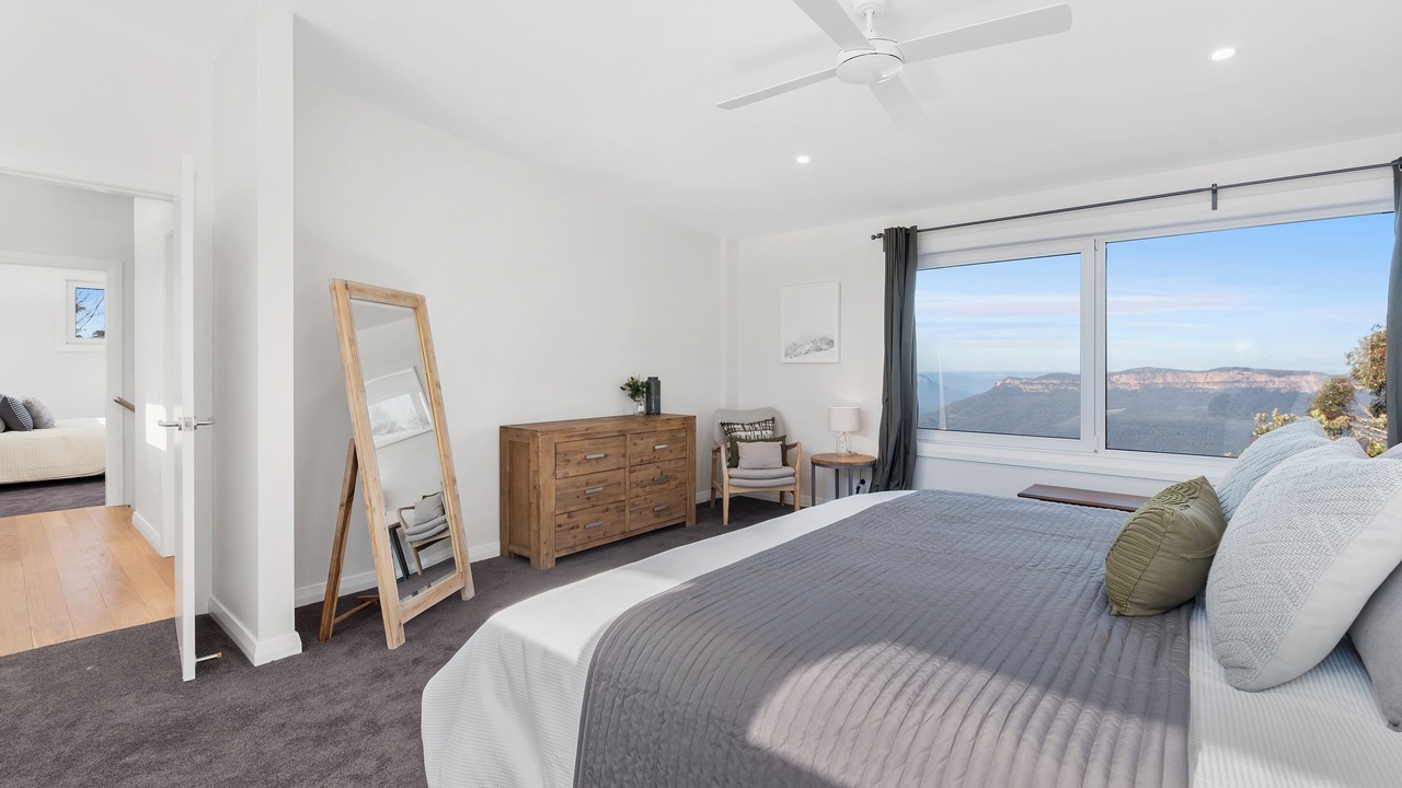 Photo of Bedroom in Blue Mountains City Council
