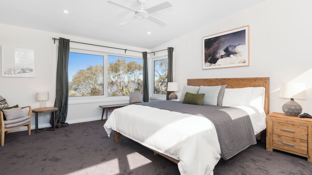 Photo of Bedroom in Blue Mountains City Council